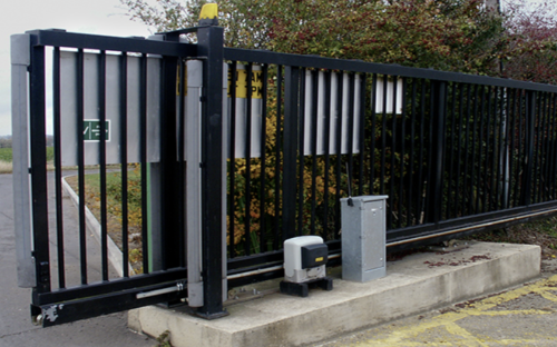 Yana Kayar Garaj Kapısı